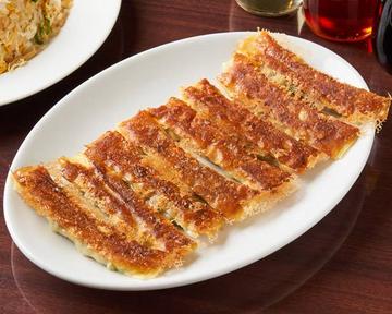 パリパリ餃子・並(8ヶ) Crisp ＆ Crunchy Gyoza - Regular Size (8 Pieces)