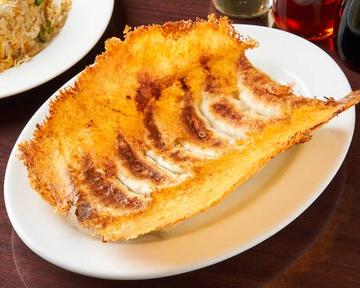 チーズ餃子(6ヶ) Cheese Gyoza Dumplings (6 Pieces)