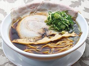 黒醤油 × 1個 【手鍋で温める、熱々本格ラーメン！】香りと味わいが癖になる黒醤油ブラックの空らーめん