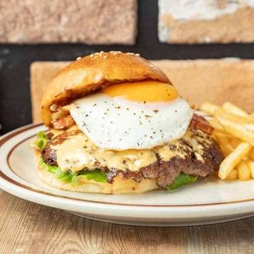 ベーコンエッグバーガー