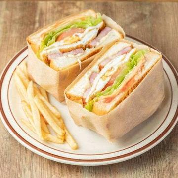 BLTサンドイッチ