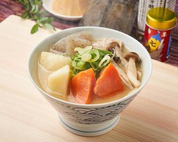 【単品】たっぷりお野菜のとん汁 Lots of vegetables