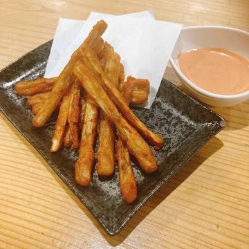 ごぼうスティック唐揚げ【オーロラソース】