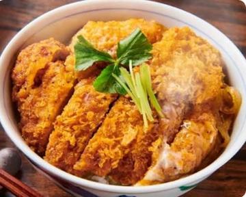 ロースカツとヒレカツのミックスカツ丼