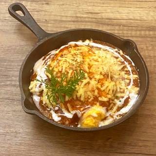 濃厚チーズのオムライスグラタン