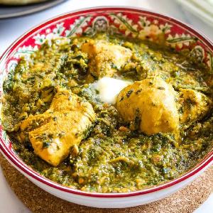 パラクチキン PALAK CHICKEN