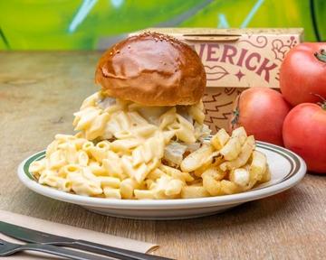 マカロニ＆チーズバーガー Mac ＆ Cheese Burger