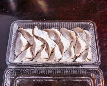 生餃子15個 Uncooked Gyoza Dumplings (15 Pieces)