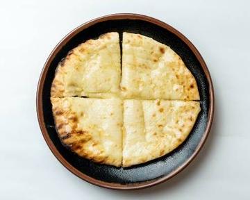 チーズナン