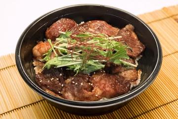 スタミナ焼肉丼