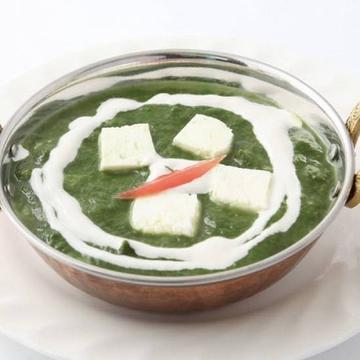 ほうれん草パニールカレー/Sag Paneer Curry