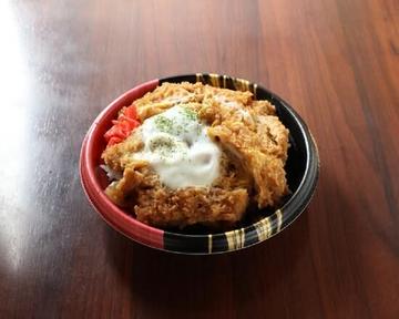 とりかつ丼