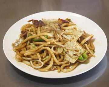 焼きうどん Fried Udon Noodles