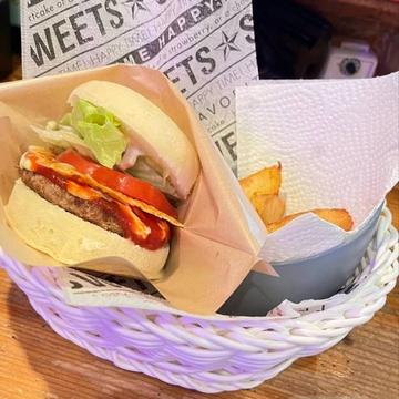 【迷ったらコレ！】シンプルばーがー+ポテト