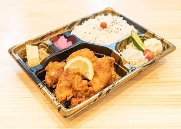 カレー唐揚げ弁当