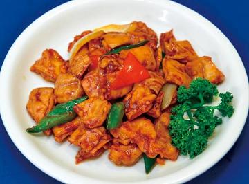 豚ホルモンの辛味炒め