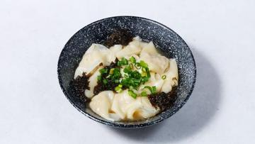 豚骨スープワンタン