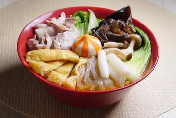 本格具材の麻辣湯 (正宗配料麻辣) Authentic Malatang