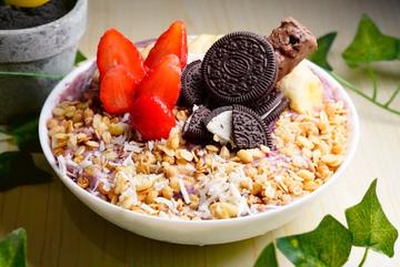 ストロベリーサンダーオレオアサイー100g Strawberry Thunder Oreo Acai 100g