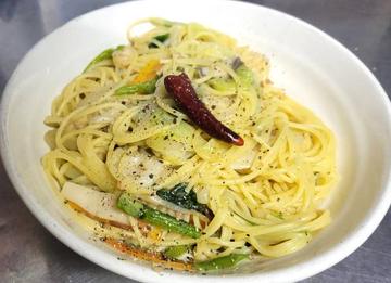 季節野菜のペペロンチーノ
