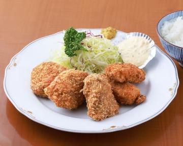 ヒレカツ定食+クリームコロッケ