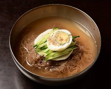 水冷麺 Cold Noodles