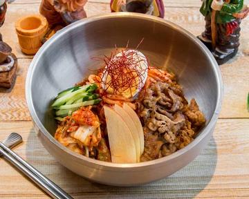 薄切り牛カルビのビビン冷麺