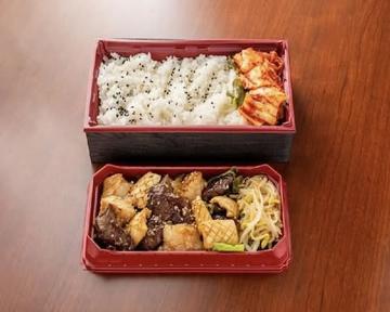 国産黒毛和牛のホルモン弁当