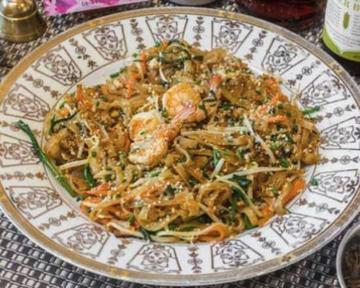 パッタイ タイ風焼きそば Pad Thai - Thai Fried Noodle
