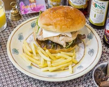 チキンバーガー Chicken Burger