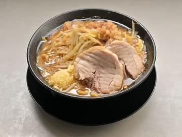 ラーメン(薄切りバラ肉2枚)【食べやすさNO.1】
