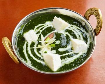 サグパニール Saag Paneer