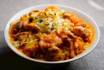 鶏だくチーズの親子丼(鶏 120g) cheese Oyakodon(120g chicken)