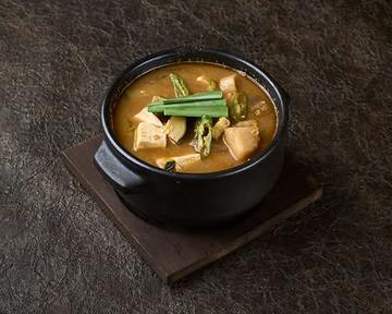 牛肉入り味噌チゲ / 