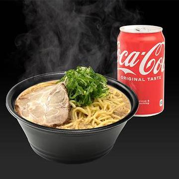 背脂醤油らーめんドリンクセット Ramen and drink