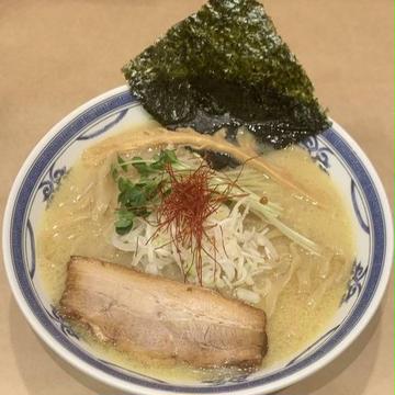 鶏白湯ラーメン