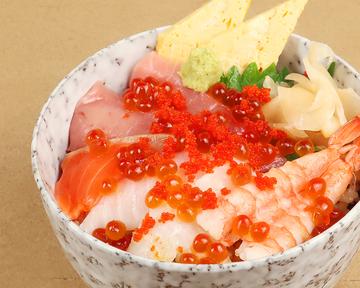 いくらこぼし宝石丼