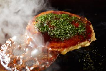 【人気No.2】関西牛すじ玉のお好み焼き
