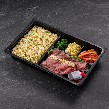 ローストピースのガーリックライス弁当