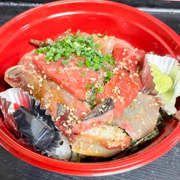 海鮮漬け丼