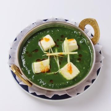 ほうれん草パニールカレー(Sag Paneer Curry)