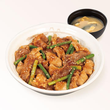 牛カルビホルモン丼(味噌汁付)