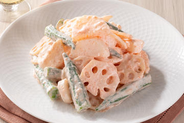 山芋とれんこんのシャキシャキ明太サラダ100g