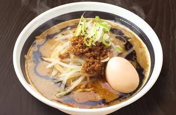味玉黒麻油味噌ラーメン