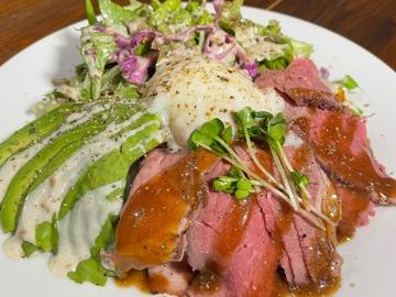 ローストビーフロコモコ