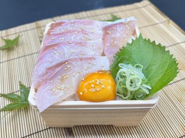 ヒラマサの熟成漬け丼(並)Aged marinated yellowtail rice bowl (regular)