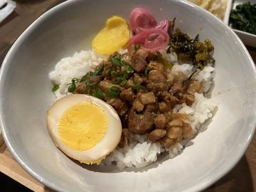 ルーローハン