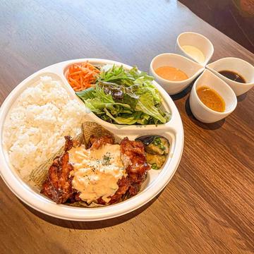 【チキン南蛮風】タルタルからあげ・Salada BOX