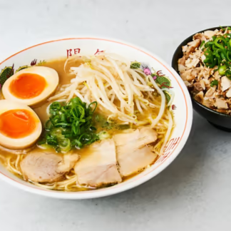 味玉付き！ 中華そば+チャーシュー丼