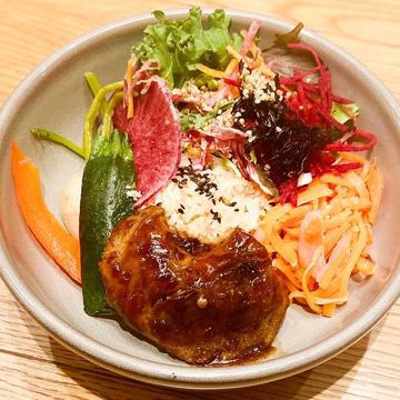 マグロの酵素玄米のマクロビボウル